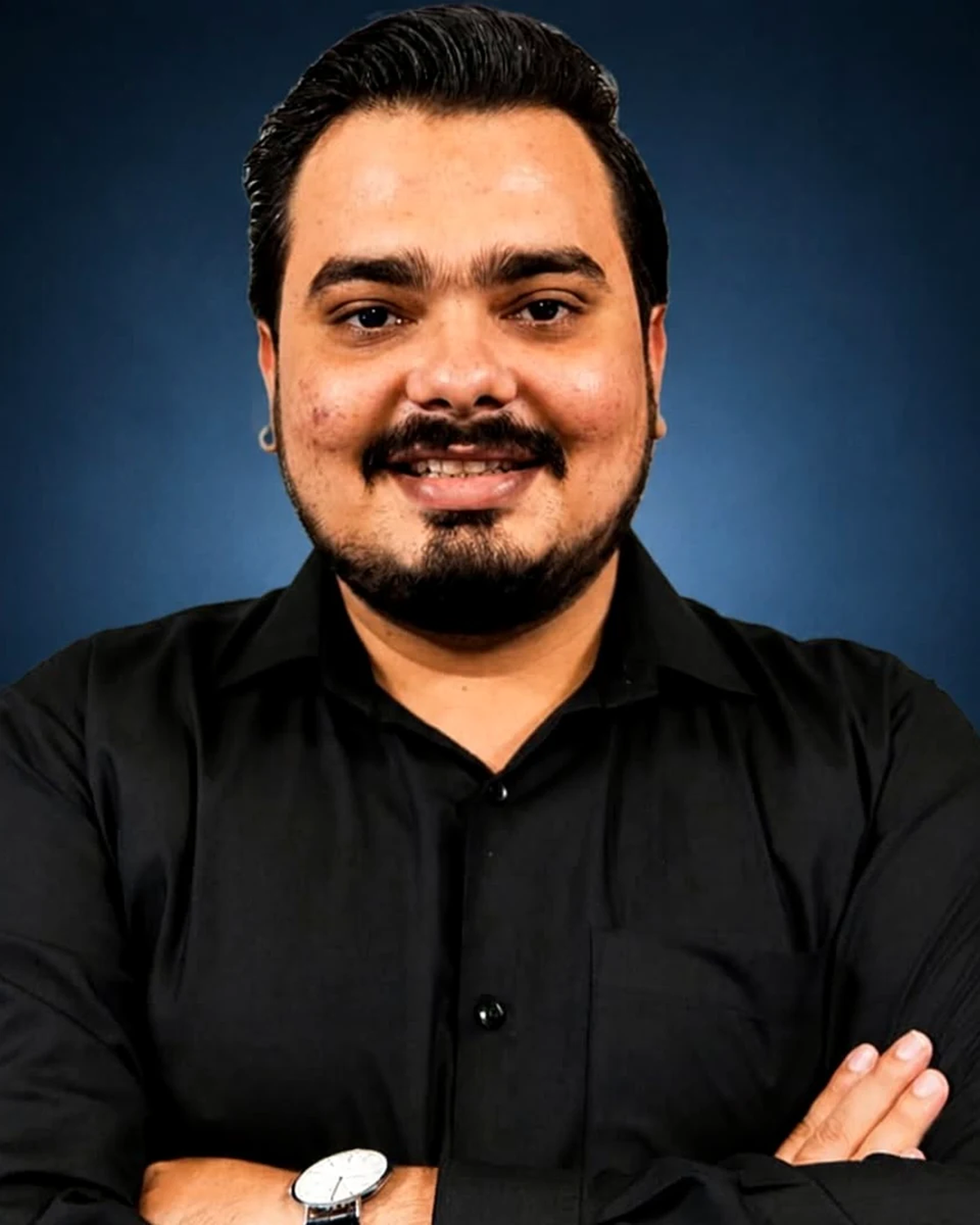 Wali Pakistani, founder of Rabta Club